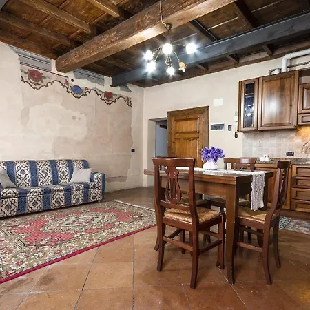Canossa - Smart Holiday Apartment